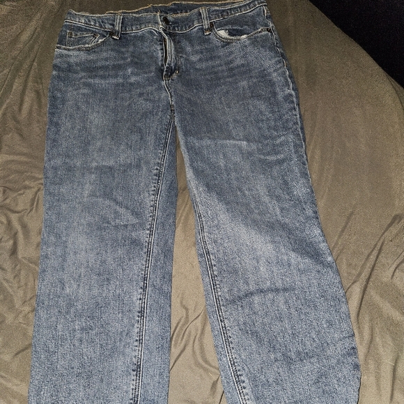 Old navy cuffed Capri jeans - Picture 1 of 6